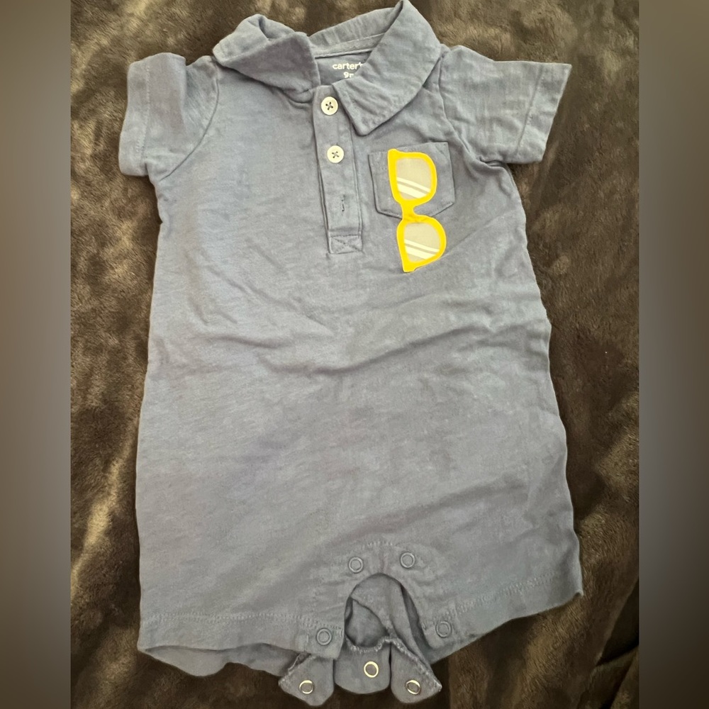 Baby boy outfit. Size 9 months.